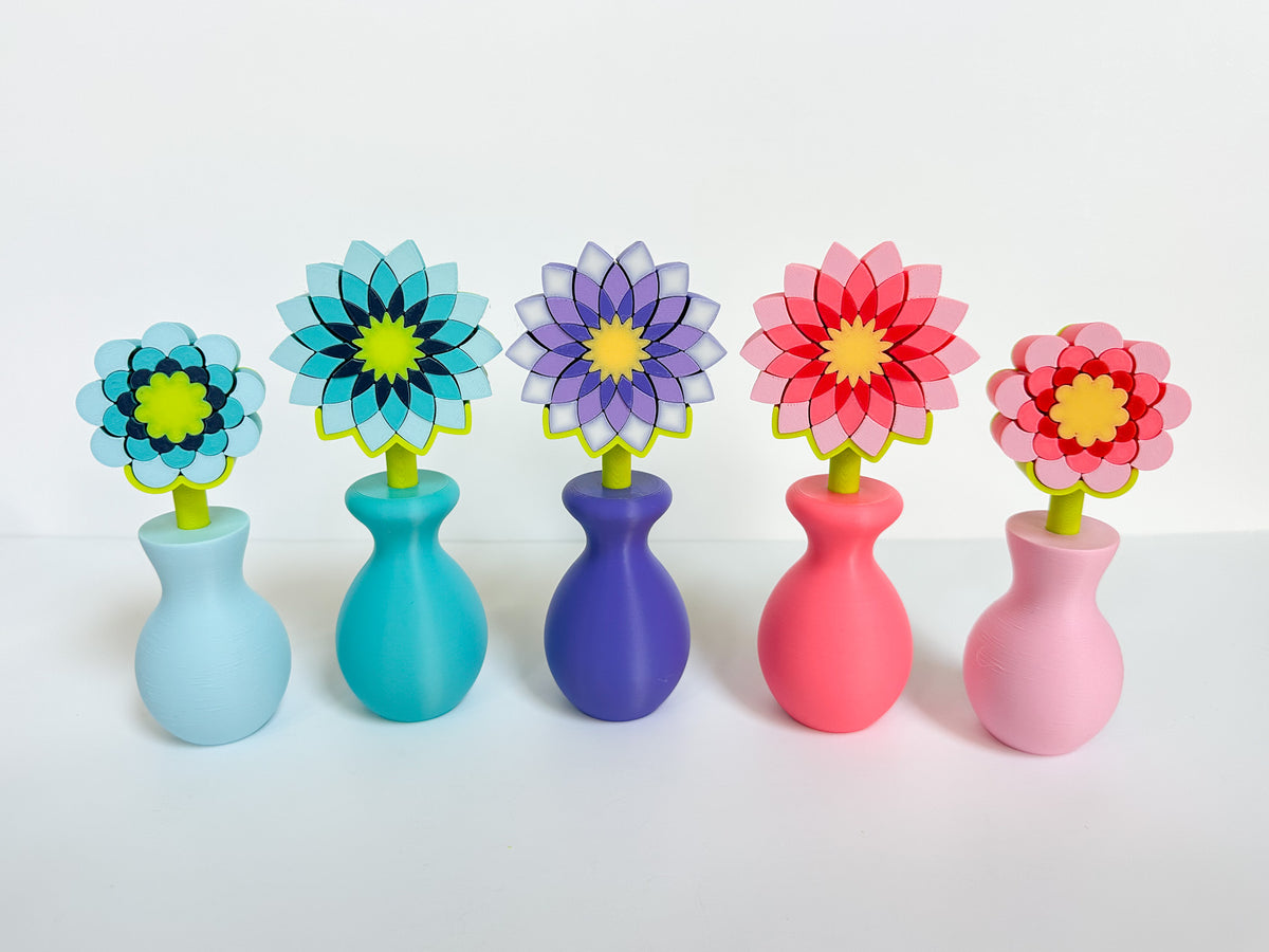 Pixel Flower Fidget with Stem and Vase