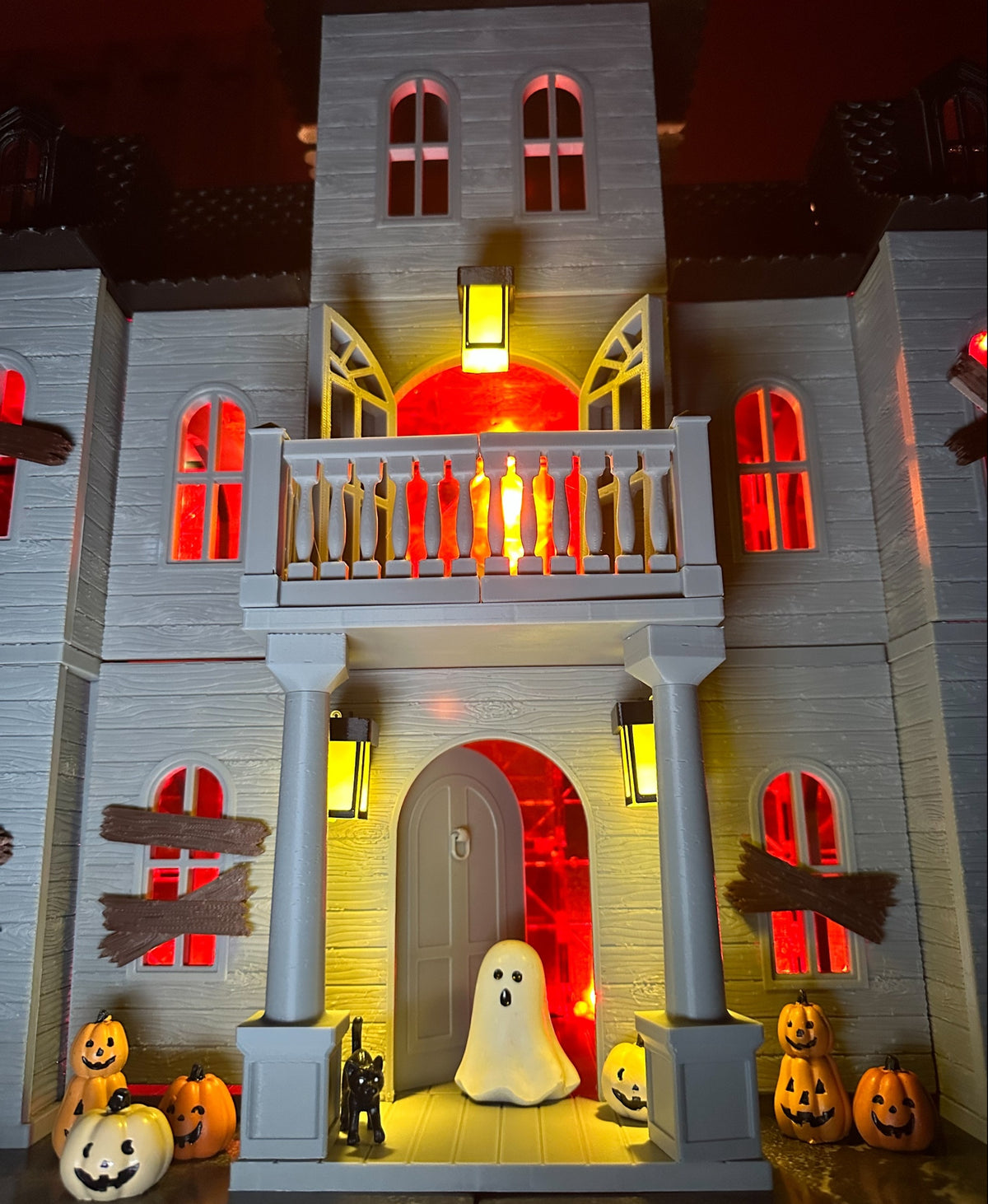 Magnetic Tile Haunted House: Window Boards
