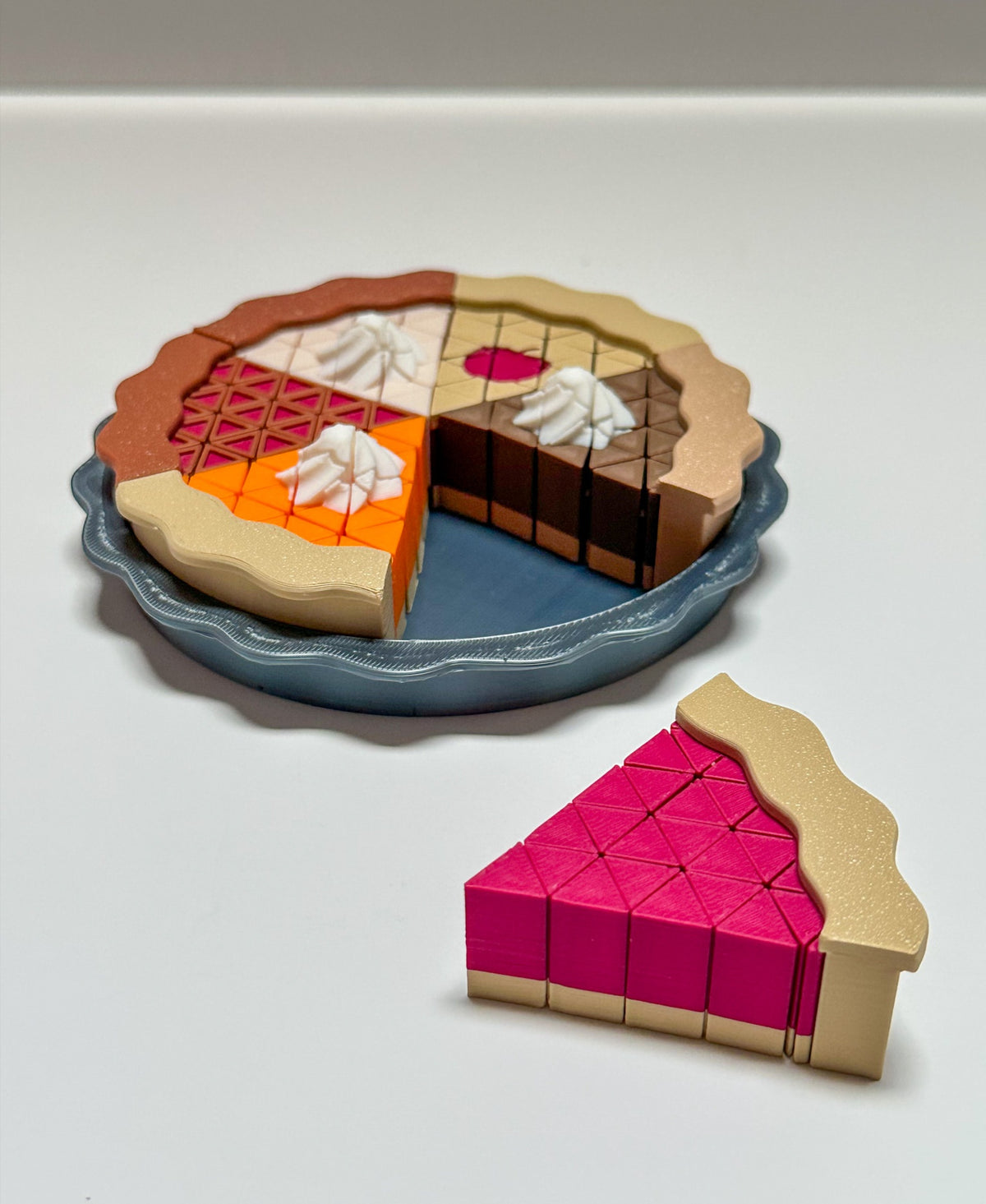 Mini Pixel Pie Slices and Pie Pan